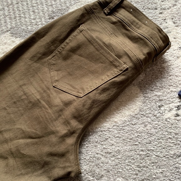NWOT legging Jean in Olive - Picture 2 of 2